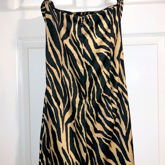 Jessica McClintock strapless tiger print dress. Rhinestones across bust, Size 7 - Picture 6 of 9